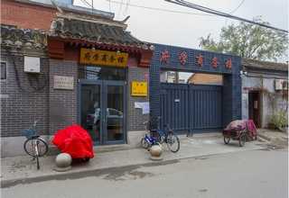 上海地区招牌发光字亚克力制品